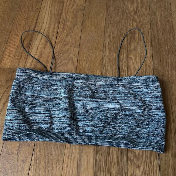 Urban Outfitters Out From Under Grey Seamless Bra Bralette Women’s Size Medium - Picture 1 of 5